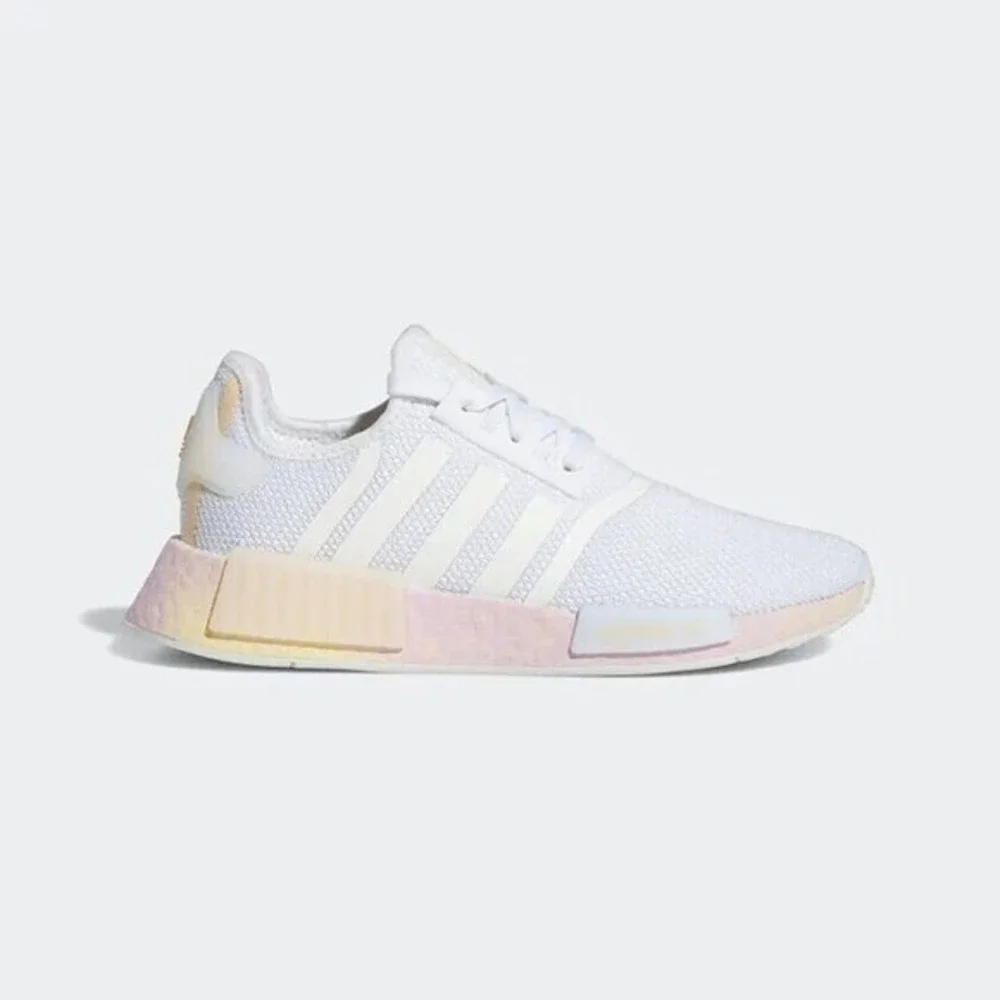 9.5W - [NEW]‎ Women's adidas NMD_R1 Shoes White HP3012